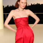 Джонатан Андерсон появился в постоянной галерее Dior в Париже