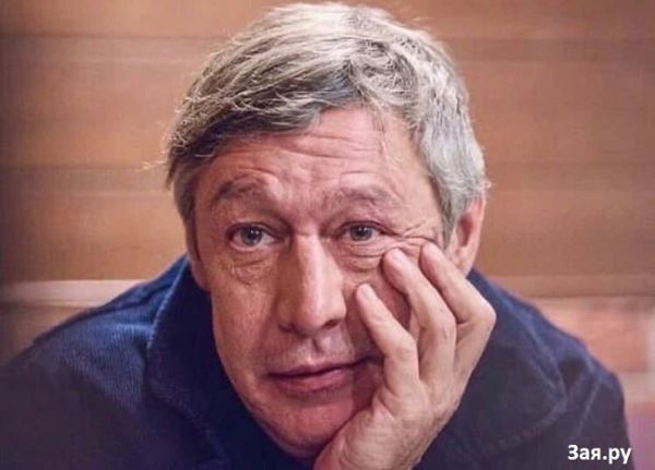 Михаил Ефремов вынужден снимать квартиру из-за финансовых проблем