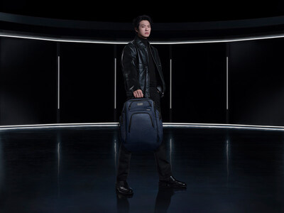 TUMI представляет новое поколение коллекции TUMI Alpha collection кампаниями с участием ландо Норриса и Вэя Дасюна
