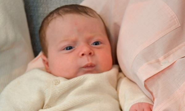 Родился первый в мире ребенок, выношенный женщиной с пересаженной маткой